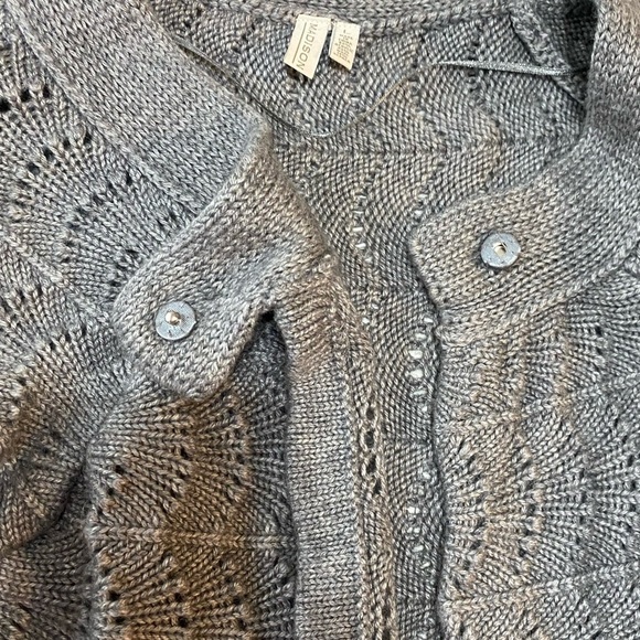 Madison sweater cardigan gray size large - Picture 3 of 8